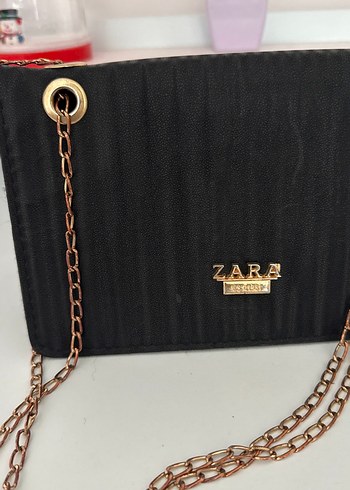 Zara Zincir Detaylı Siyah Deri Kadın Çanta - Görsel 2