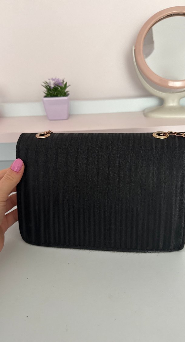 Zara Zincir Detaylı Siyah Deri Kadın Çanta - Görsel 3