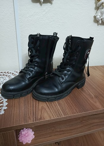 Siyah Deri Goth Stiletto Topuklu Bot - Görsel 2