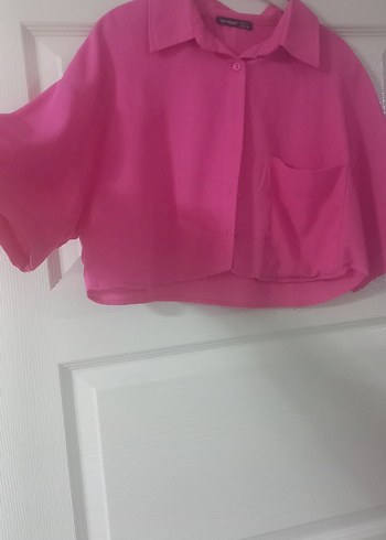 Pembe Kısa Kollu Düğmeli Kadın Gömlek - Görsel 2