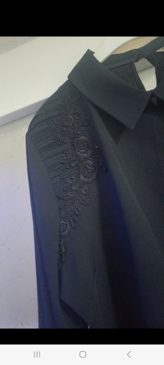 Siyah Düğmeli Uzun Kollu Gömlek - Görsel 3