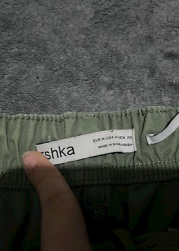 Asker Yeşili Kadın Uzun Cepli Şort - Görsel 3