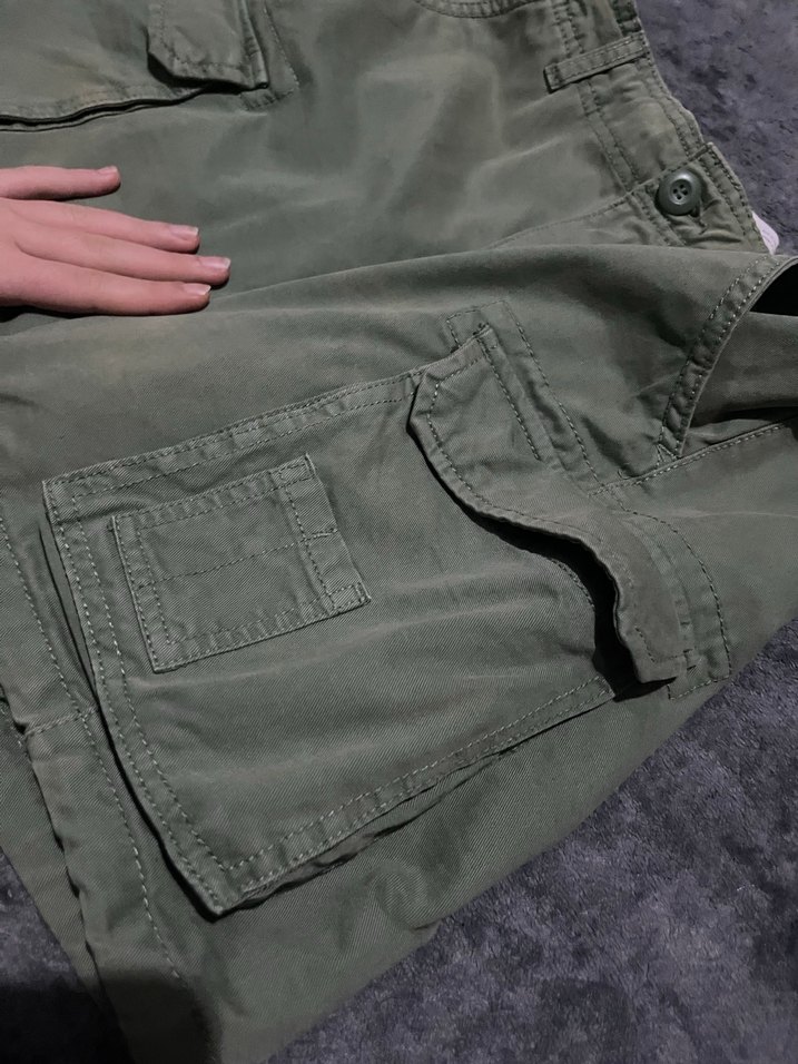 Asker Yeşili Kadın Uzun Cepli Şort - Görsel 4