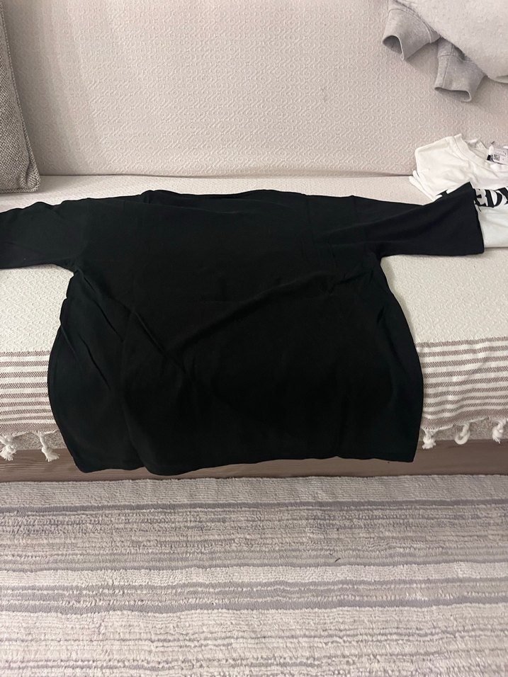 Siyah Baskılı Erkek Tişörtü - Görsel 2