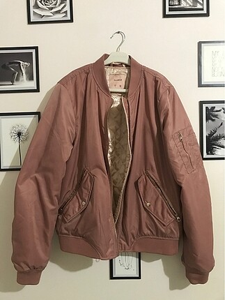 bomber