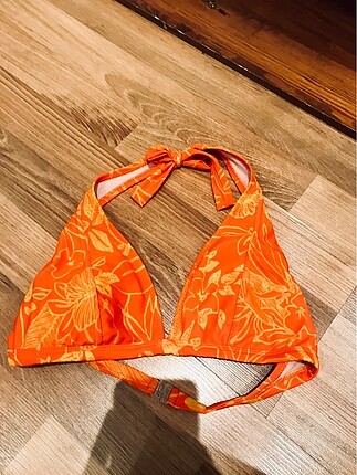 bikini üstü