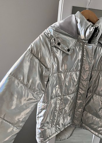 Forever21 Gümüş Hologram Şişme Mont - Görsel 2