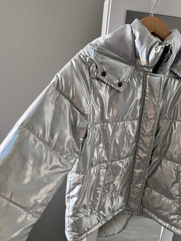 Forever21 Gümüş Hologram Şişme Mont - Görsel 2