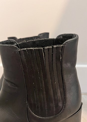 Siyah Deri Blok Topuklu Kadın Bot - Görsel 3