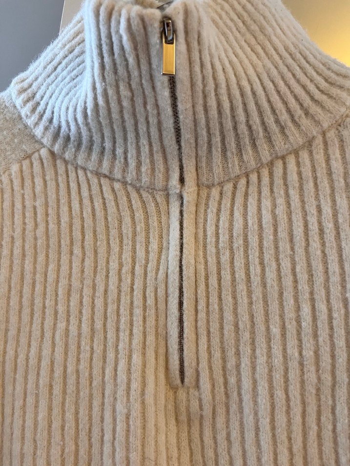 Yarım Fermuarlı Beyaz Örgü Kadın Kazak - Görsel 3