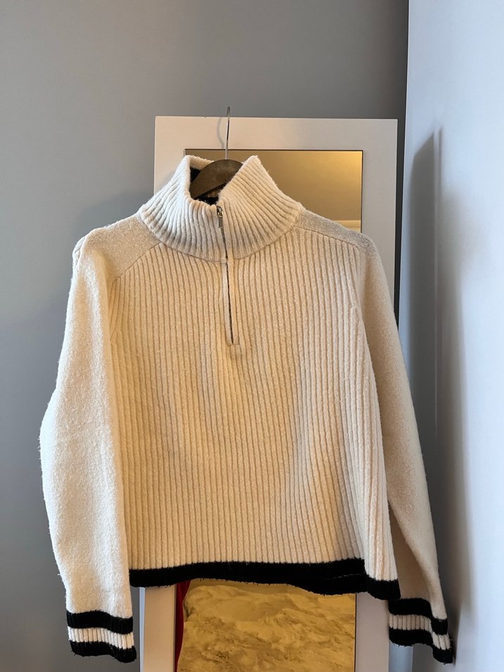 Yarım Fermuarlı Beyaz Örgü Kadın Kazak - Görsel 2