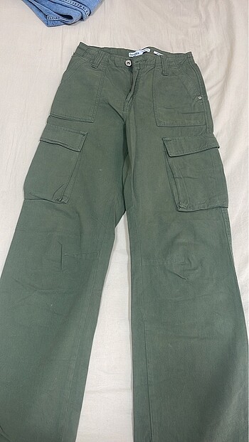 Bershka kargo pantolon