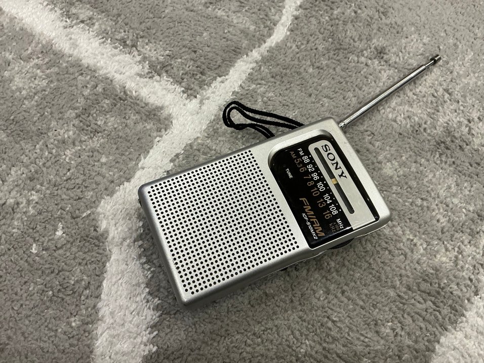 Sony Beyaz Gri Taşınabilir Radyo - Görsel 4