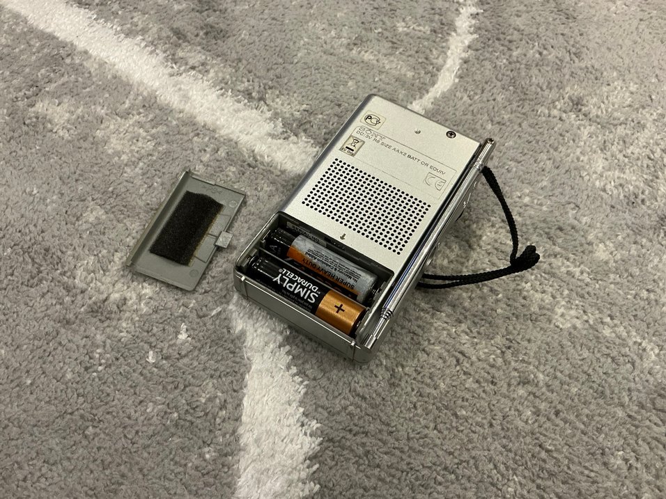 Sony Beyaz Gri Taşınabilir Radyo - Görsel 5