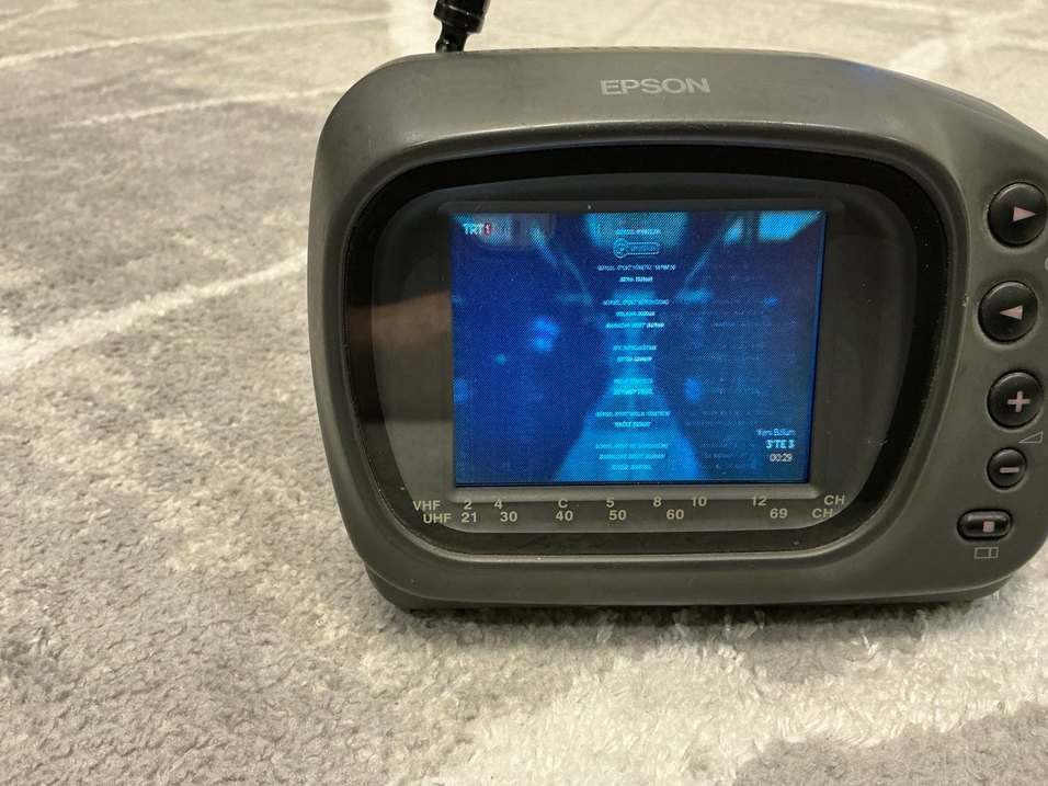 Gri Epson Mini Televizyon Monitörü - Görsel 4