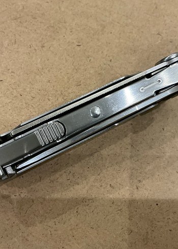 Leatherman Çok Fonksiyonlu Katlanır Araç ve Deri Kılıfı - Görsel 6