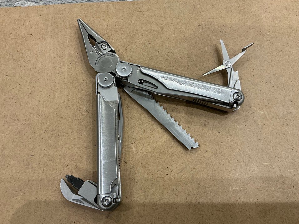 Leatherman Çok Fonksiyonlu Katlanır Araç ve Deri Kılıfı - Görsel 3