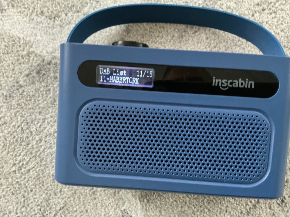 Mavi taşınabilir müzik sistemi - Görsel 3