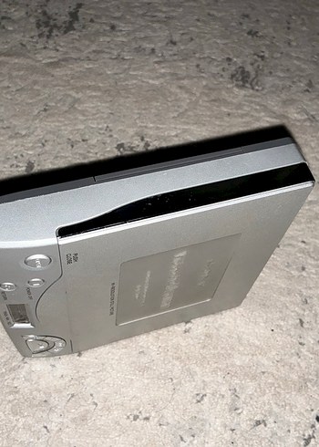 Sony Video CD Discman D-V7000 Taşınabilir Video CD Çalar arızalı - Görsel 4