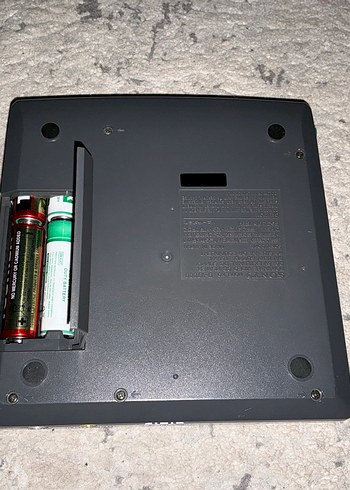 Sony Video CD Discman D-V7000 Taşınabilir Video CD Çalar arızalı - Görsel 5