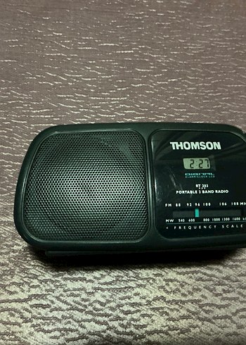 Thomson Siyah Taşınabilir Radyo - Görsel 3