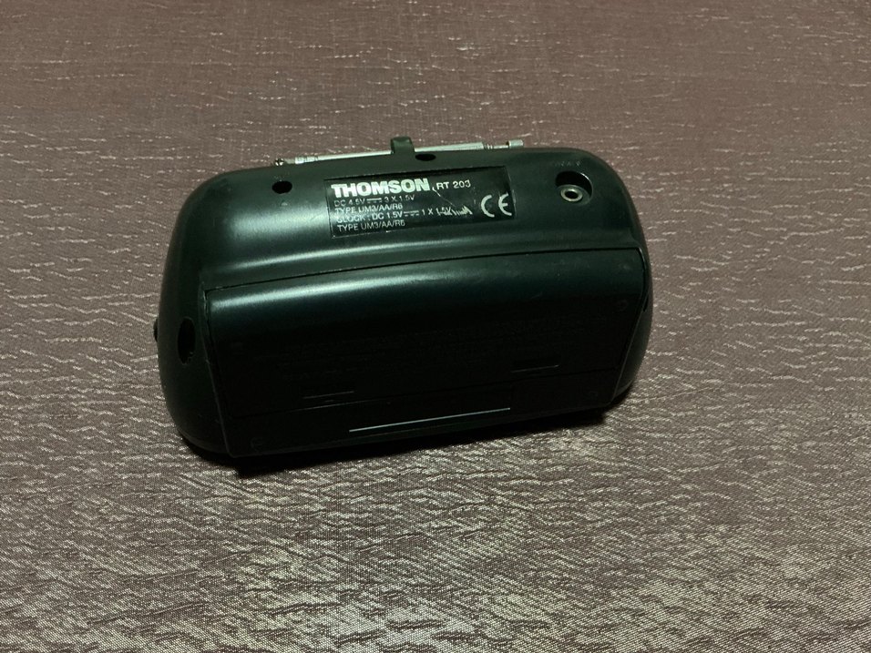 Thomson Siyah Taşınabilir Radyo - Görsel 2