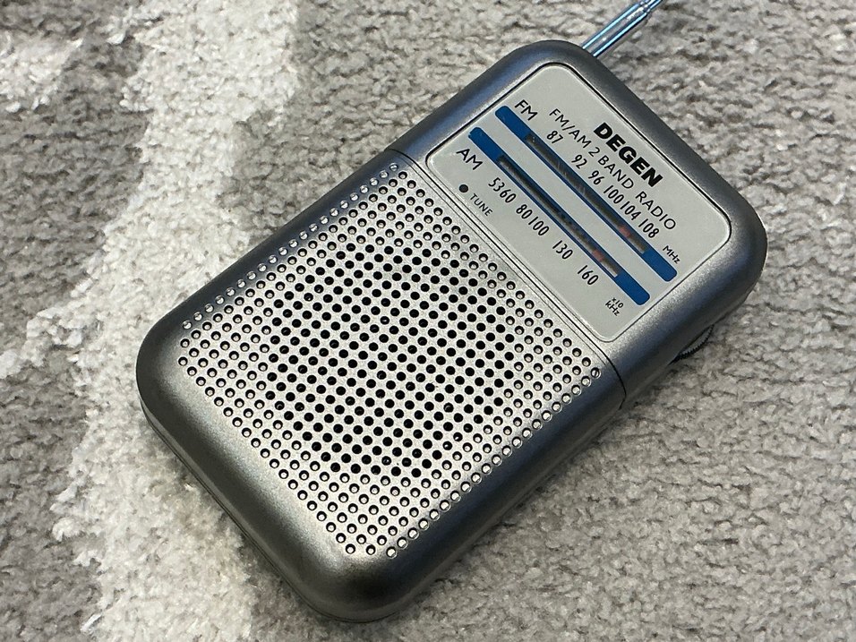 DEGEN FM/AM 2 Bantlı Gri Radyo - Görsel 4