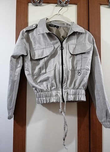 Crop ceket 