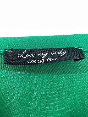 38 Beden yeşil Renk Love My Body Bluz %70 İndirimli.