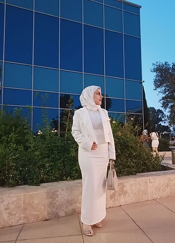 Etekli blazer takım