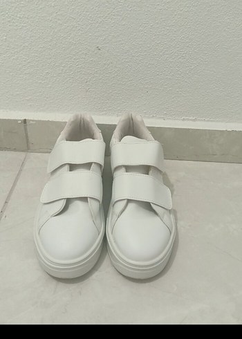 Beyaz Cırt Cırtlı Spor Ayakkabı - Görsel 2