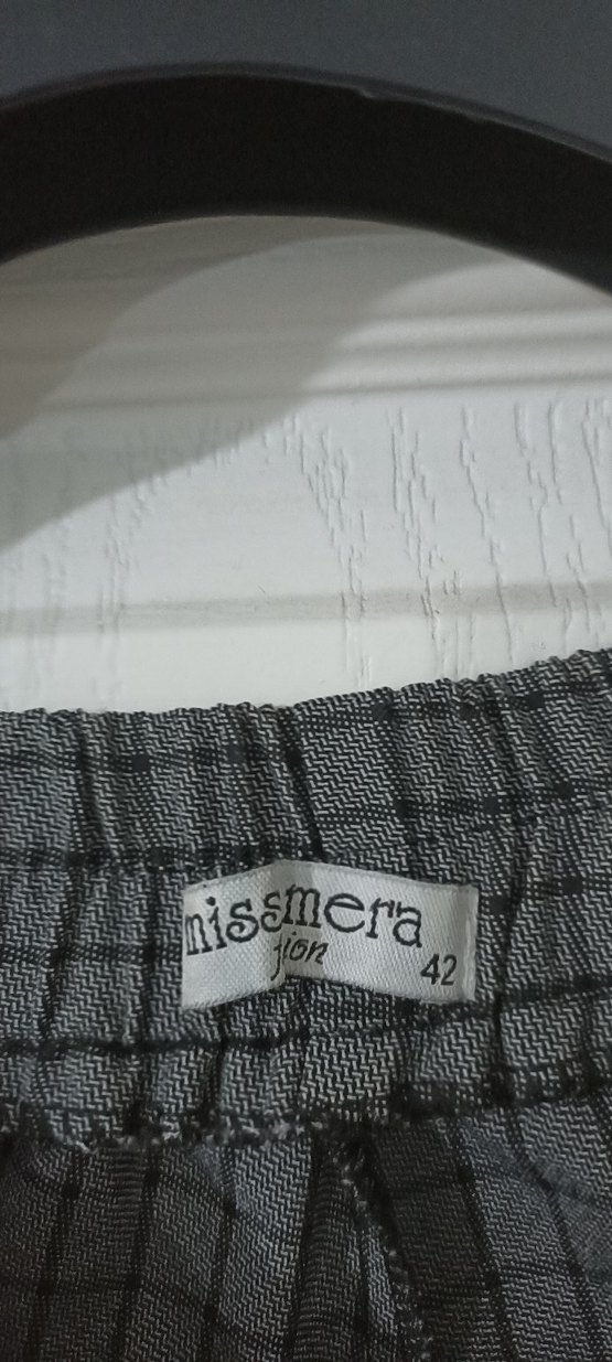 Gri Piliseli Kadın Kumaş Pantolon - Görsel 3