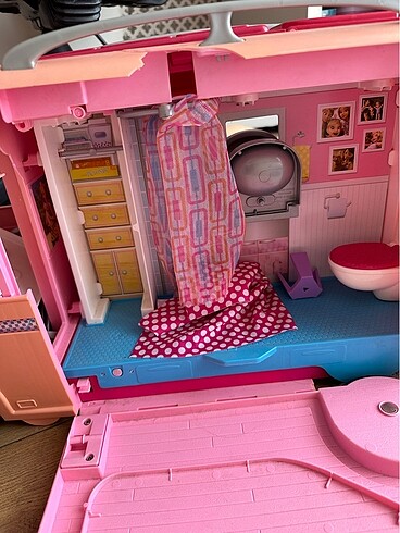 Beden Renk Barbie karavan