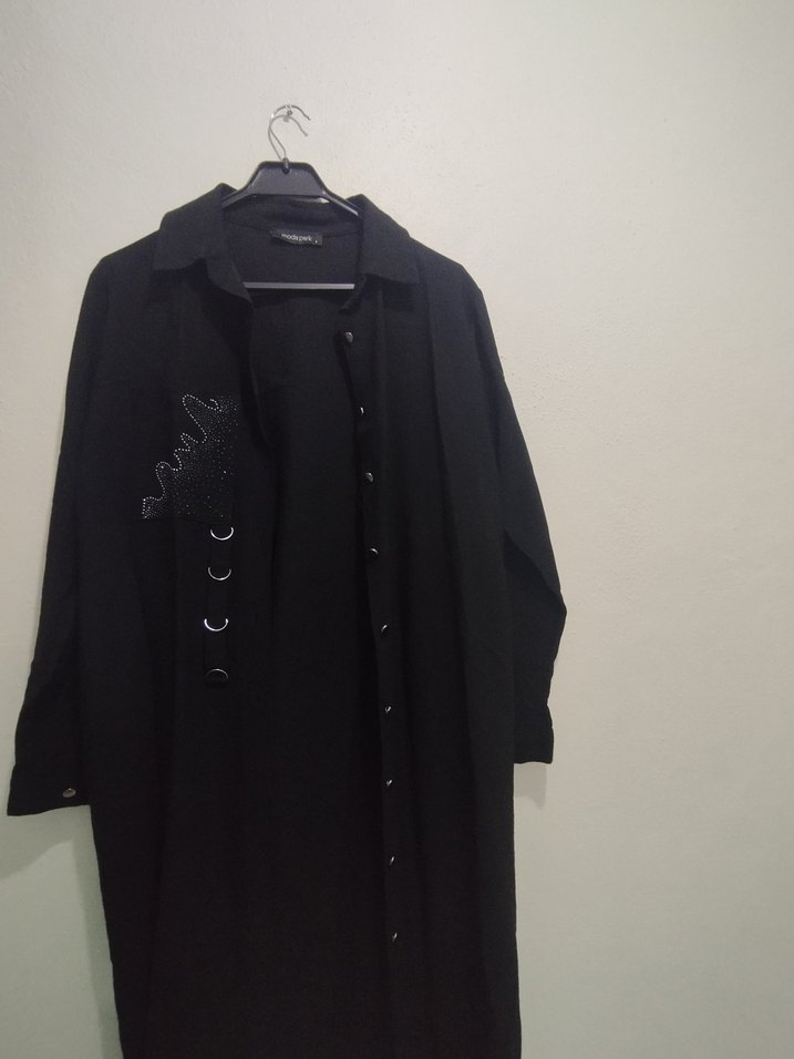 siyah iki takım işlemeli keten kumaş - Görsel 2