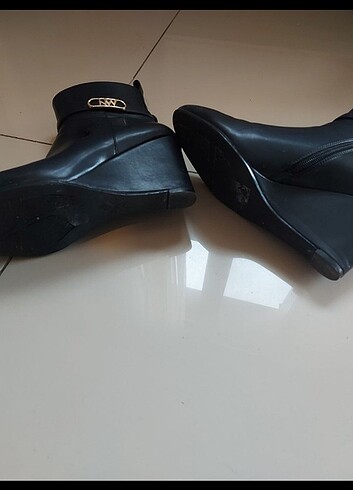 39 Beden Nine west bot