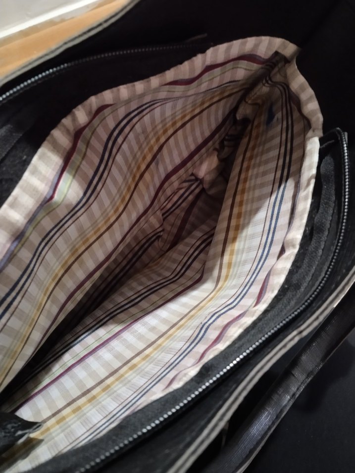 Tokalı Siyah Deri Kadın Çanta - Görsel 3