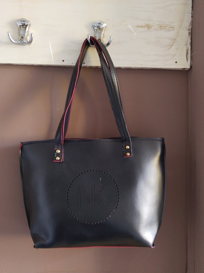 Siyah Deri Kadın Omuz Çantası - Görsel 2