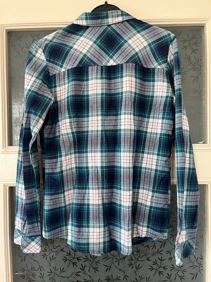 Düğmeli Mavi Ekose Kadın Gömlek - Görsel 3