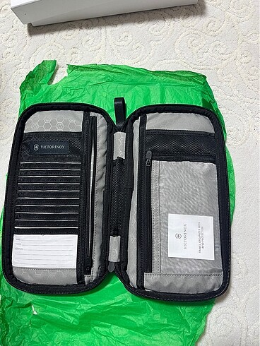 VICTORINOX Travel organizer portföy cüzdan