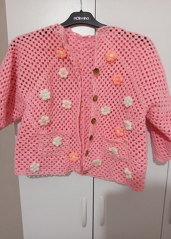 Kız Çocuk Pembe Nakışlı Örgü Hırka