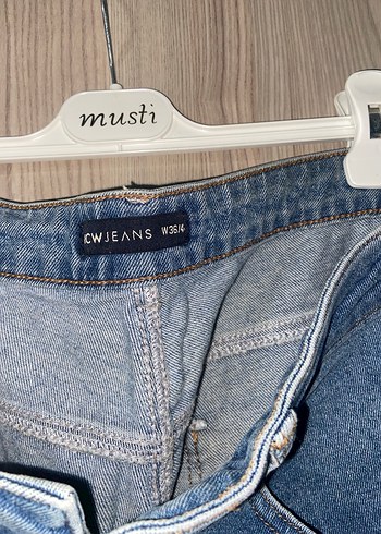 46 Beden Düğmeli Mavi Kadın Denim Pantolon