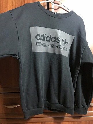 Adidas sweat