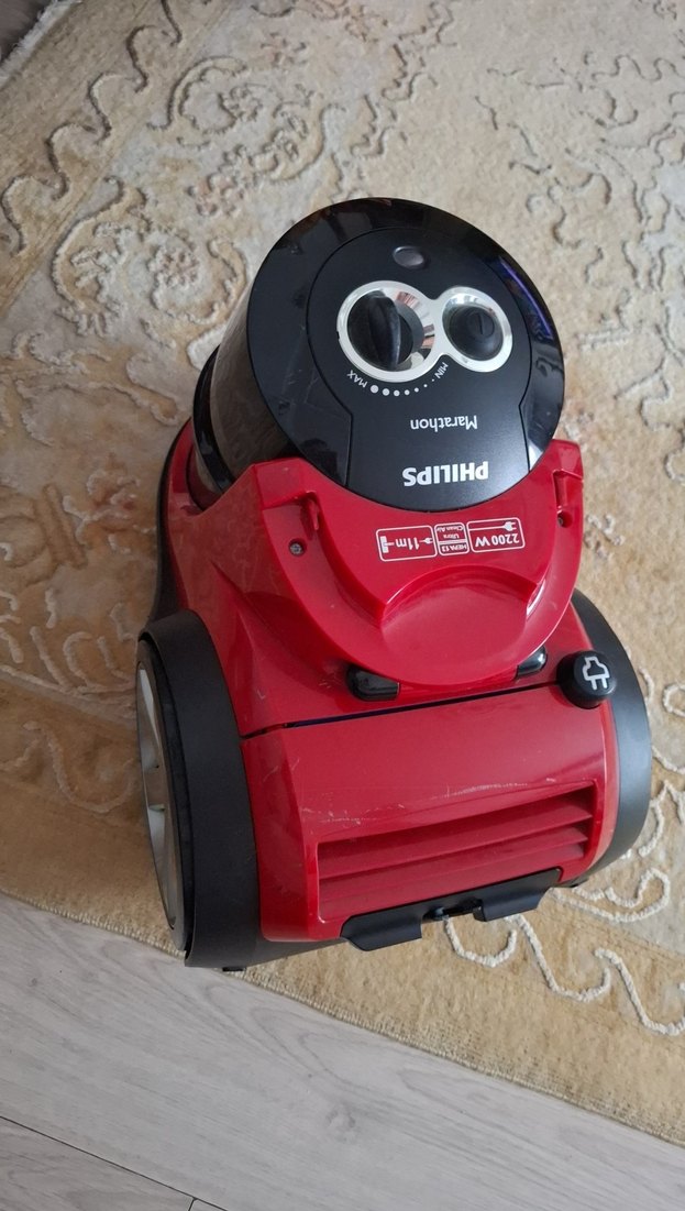 Philips Kırmızı Elektrikli Süpürge - Görsel 3