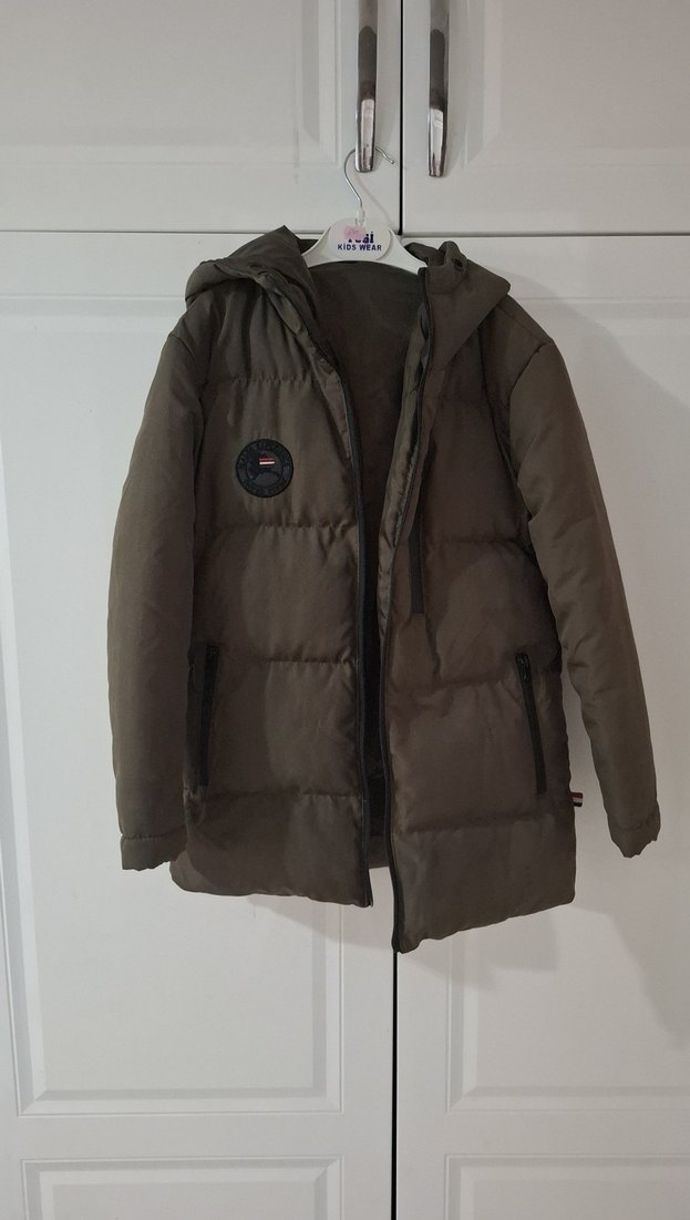 Erkek Çocuk Koyu yeşilKapüşonlu Kaban - Görsel 3