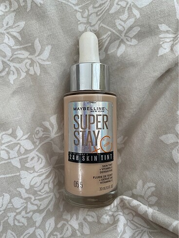 Maybelline superstay skin tint 5.5