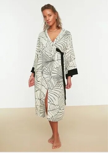 Yaprak desenli Kimono