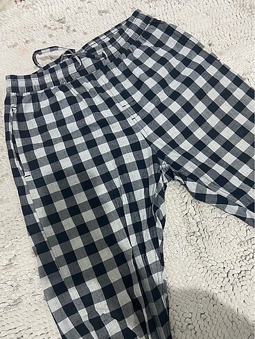 H&M Kareli pantolon