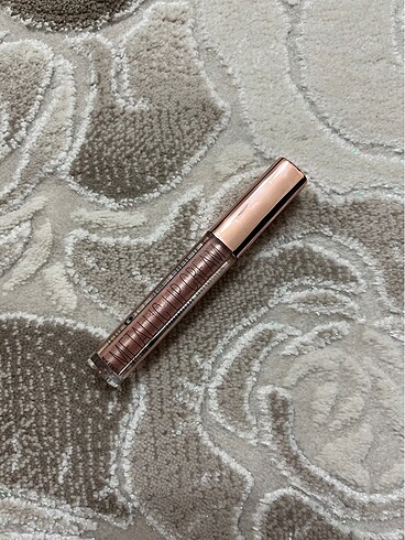Lip cream