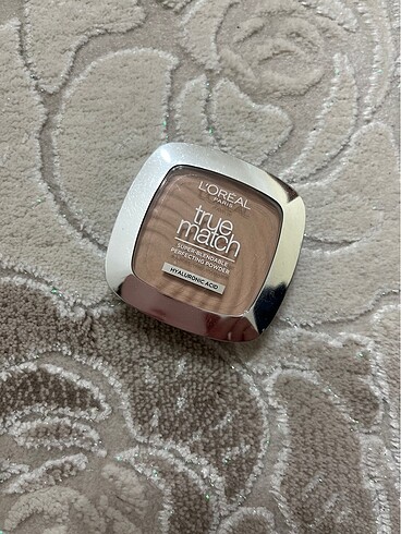 Loreal true match pudra.