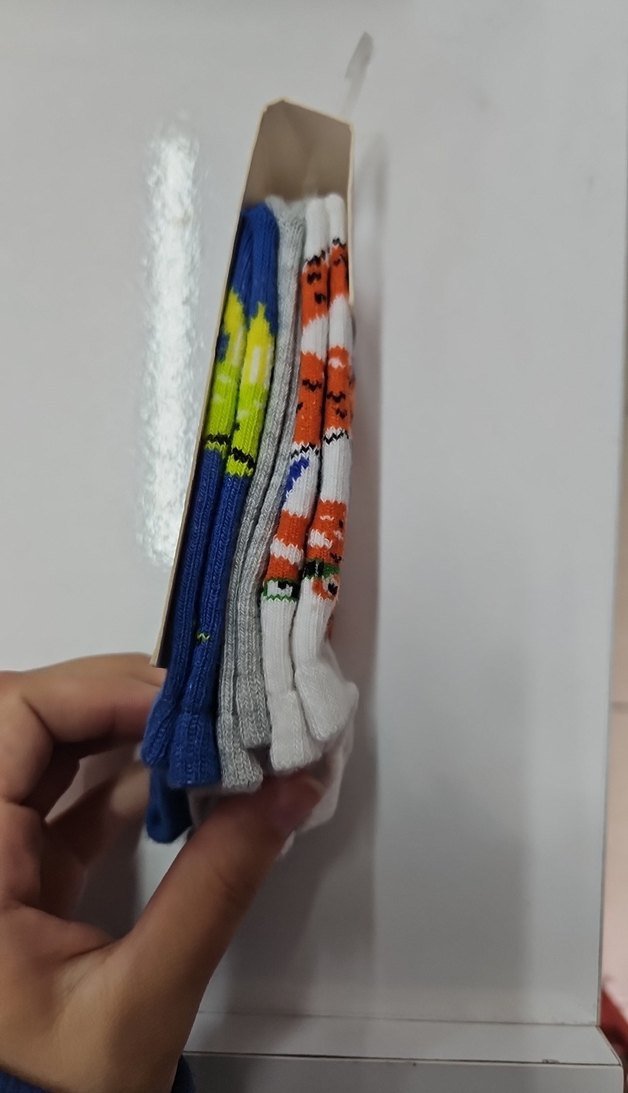 Beyaz Renkli Erkek Çocuk Çorabı 23-26 Numara - Görsel 3